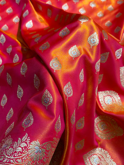 Banarasi Pinkish Orange Shades Minakari Booti Pattern Banarasi Satin Silk Saree SS60