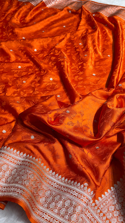 Banarasi Tanchoi Rust Orange Shades Floral Booti Mashru Silk Saree