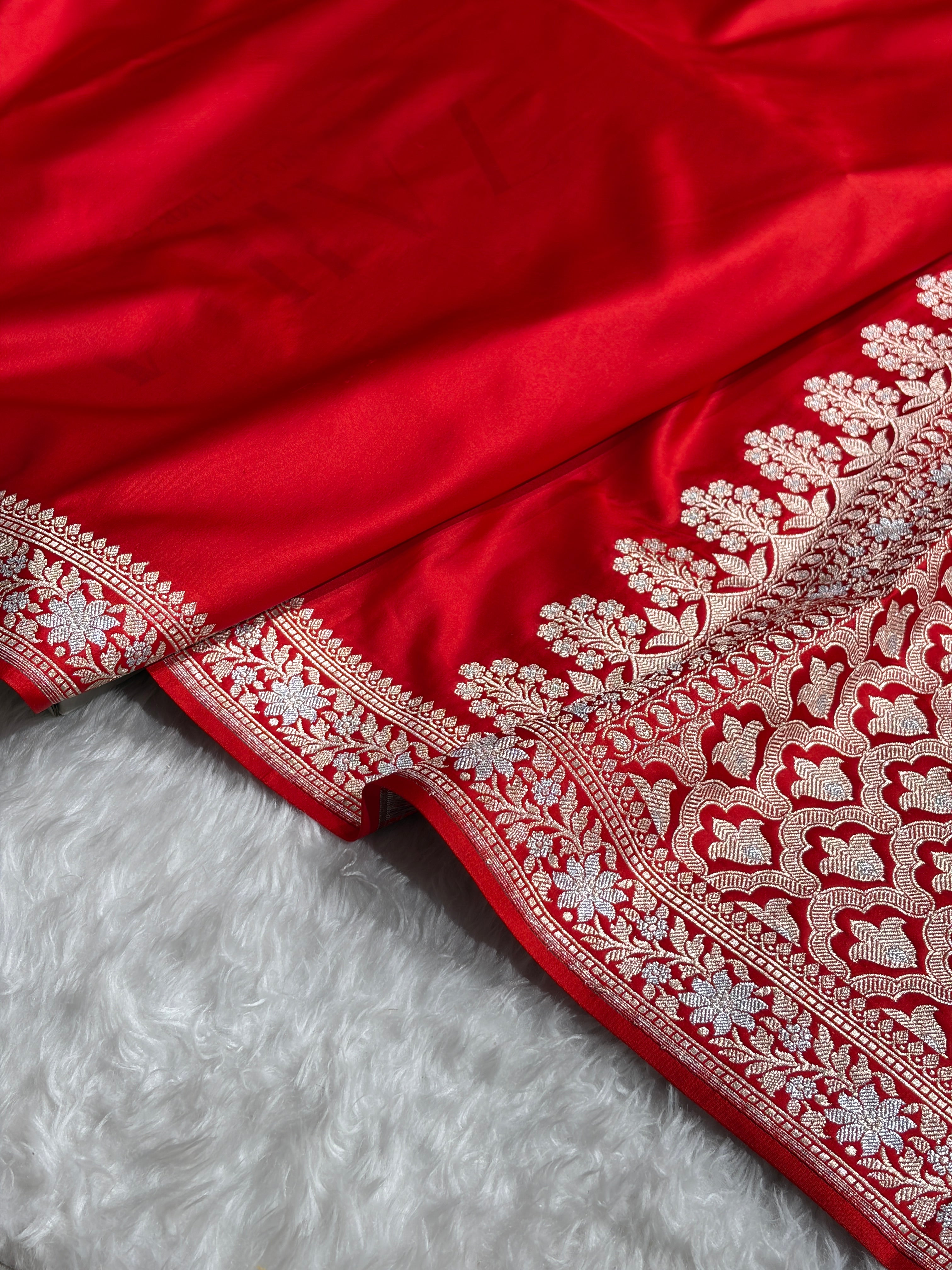 Red Shades Plain Banarasi With Minakari Floral Border Mashru Silk Saree MSM-123