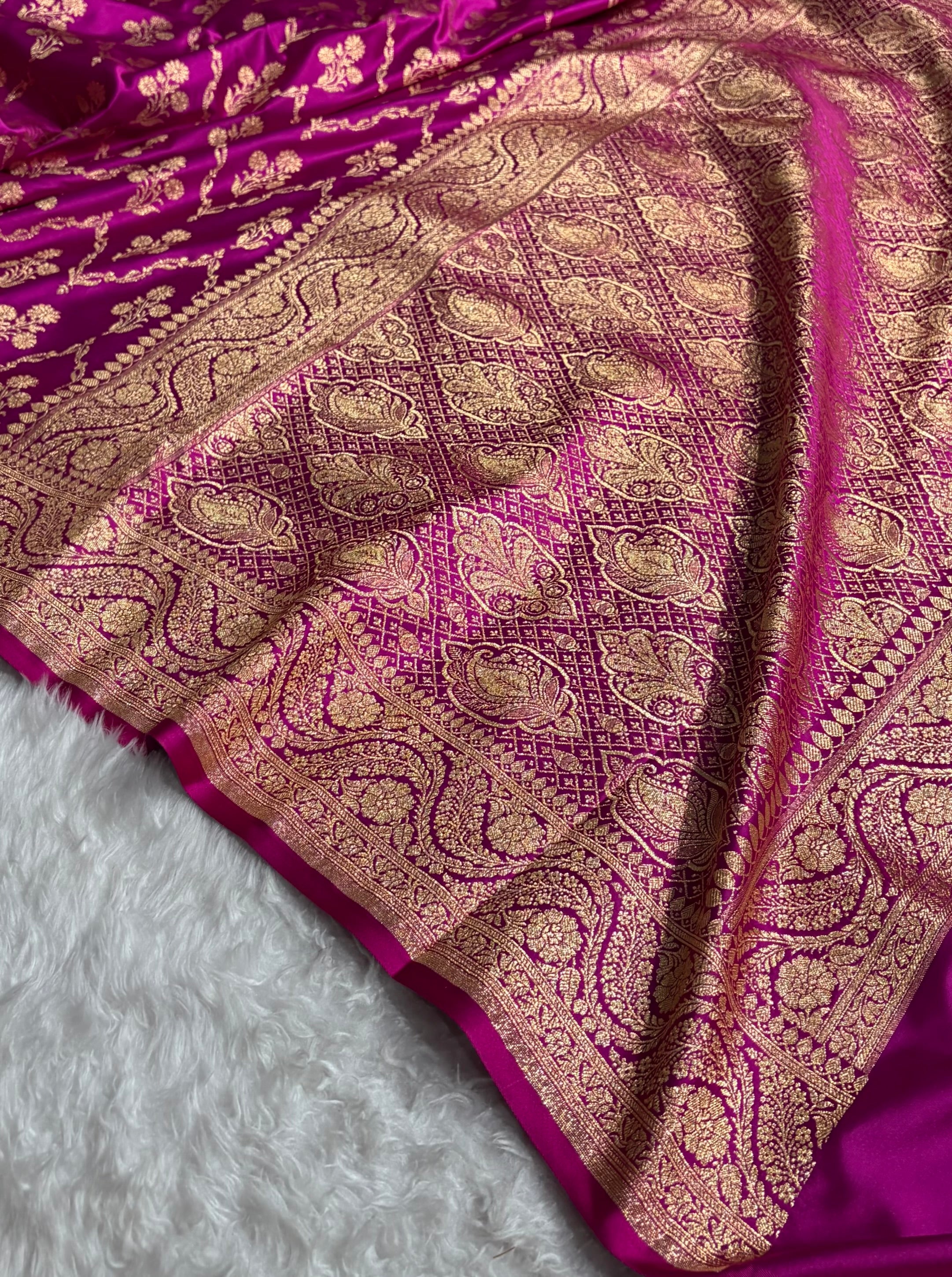 Cross Magenta with Jaal Pattern Satin Katan Silk Saree SK67