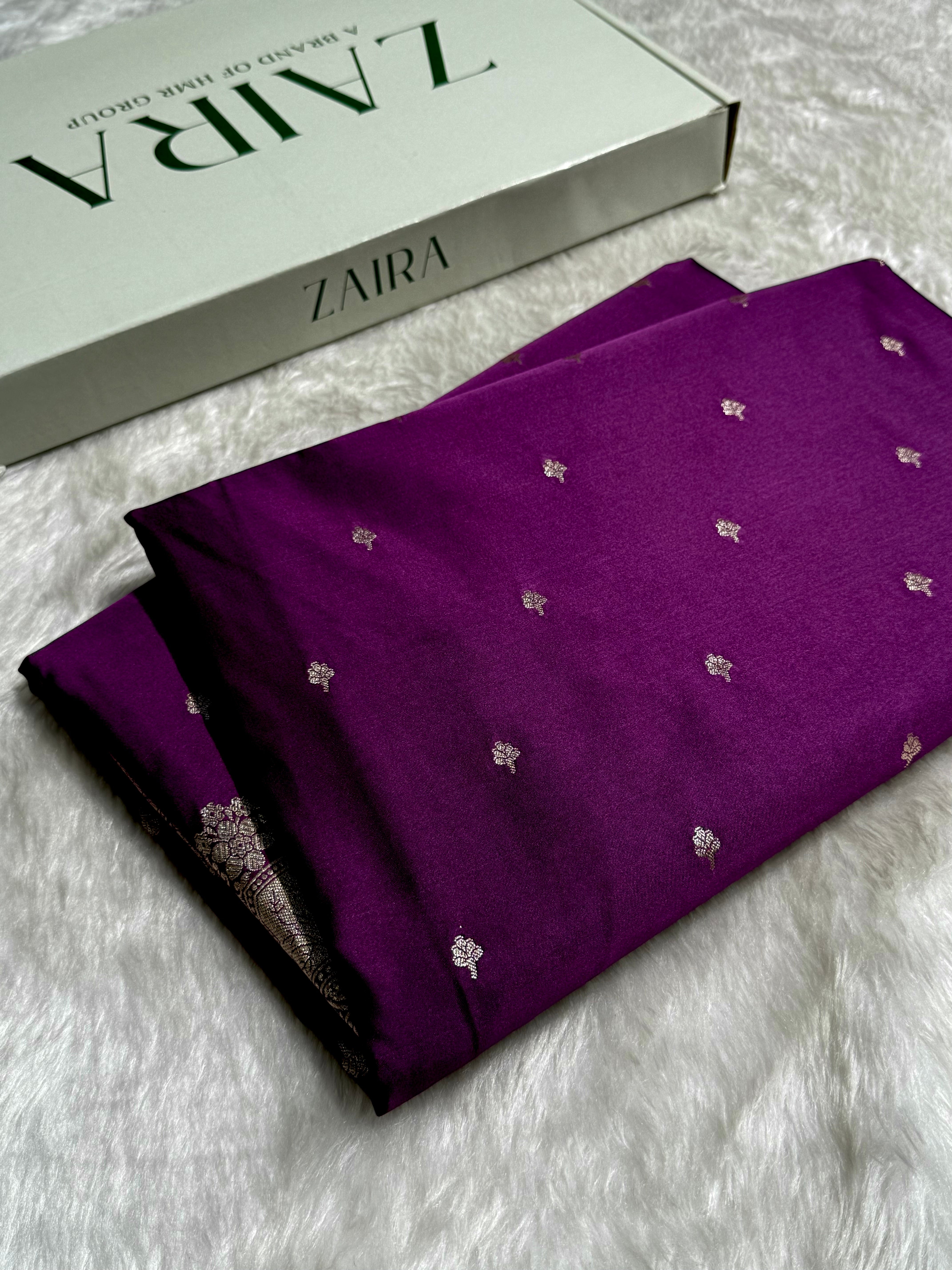 Navy Blue Shades Motif Booti Mashru Silk Saree