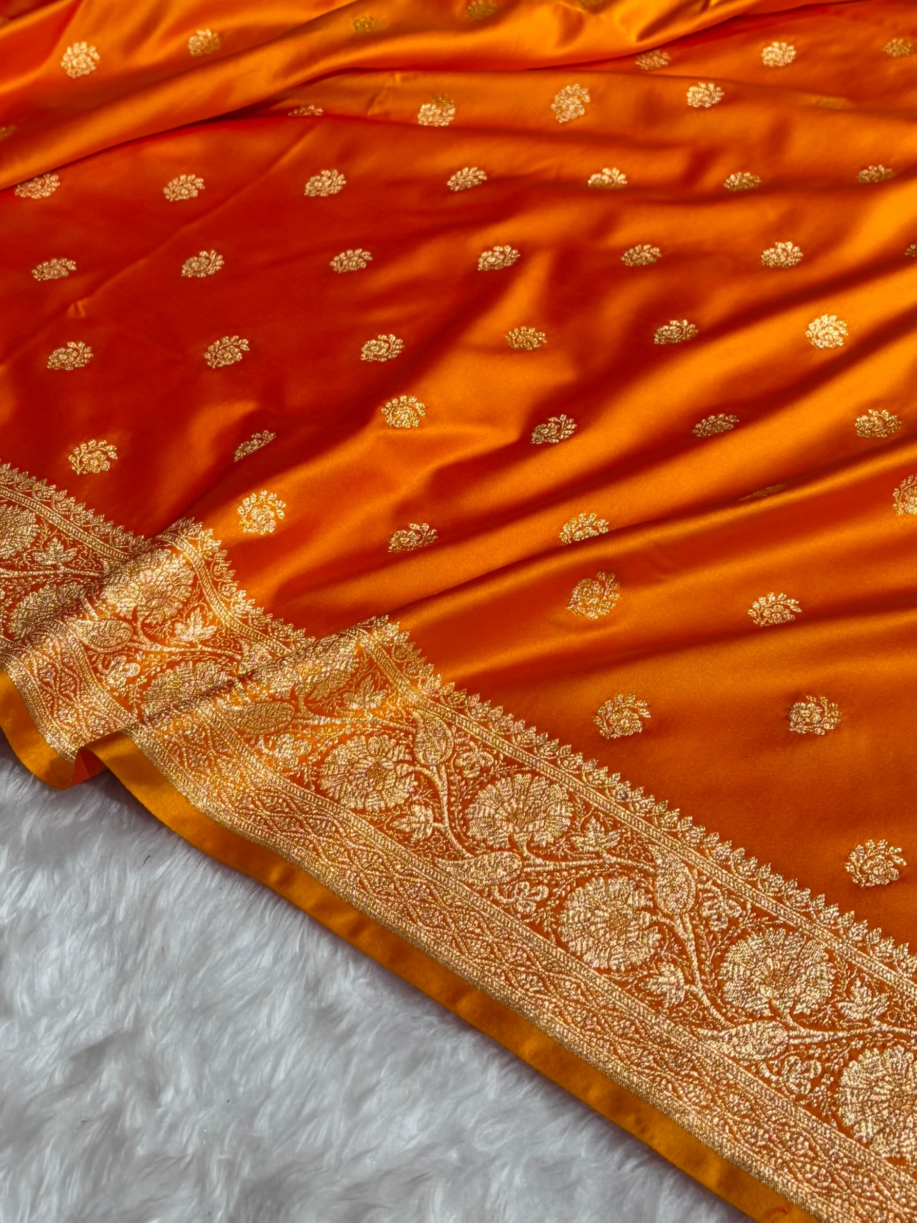 Fire Gold Floral Boota Pattern Satin Katan Silk Saree SK72