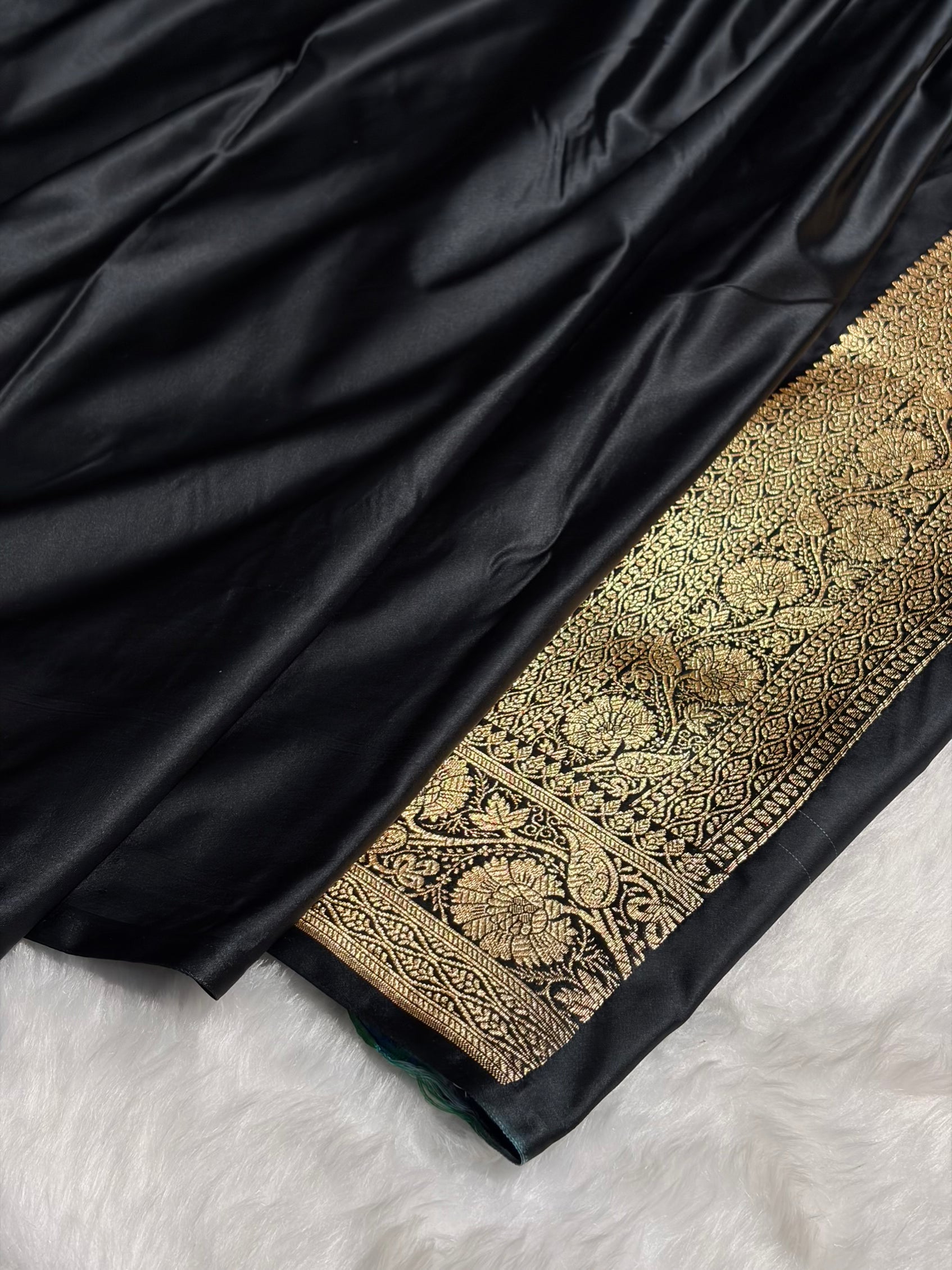 Black Unique Boota Pattern Satin Katan Silk Saree SK68