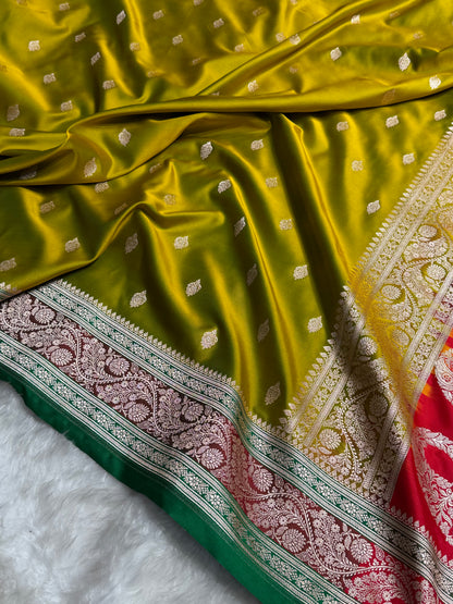 Banarasi Mehandi With Contrast Red Floral Border Mashru Silk Saree MSM-101