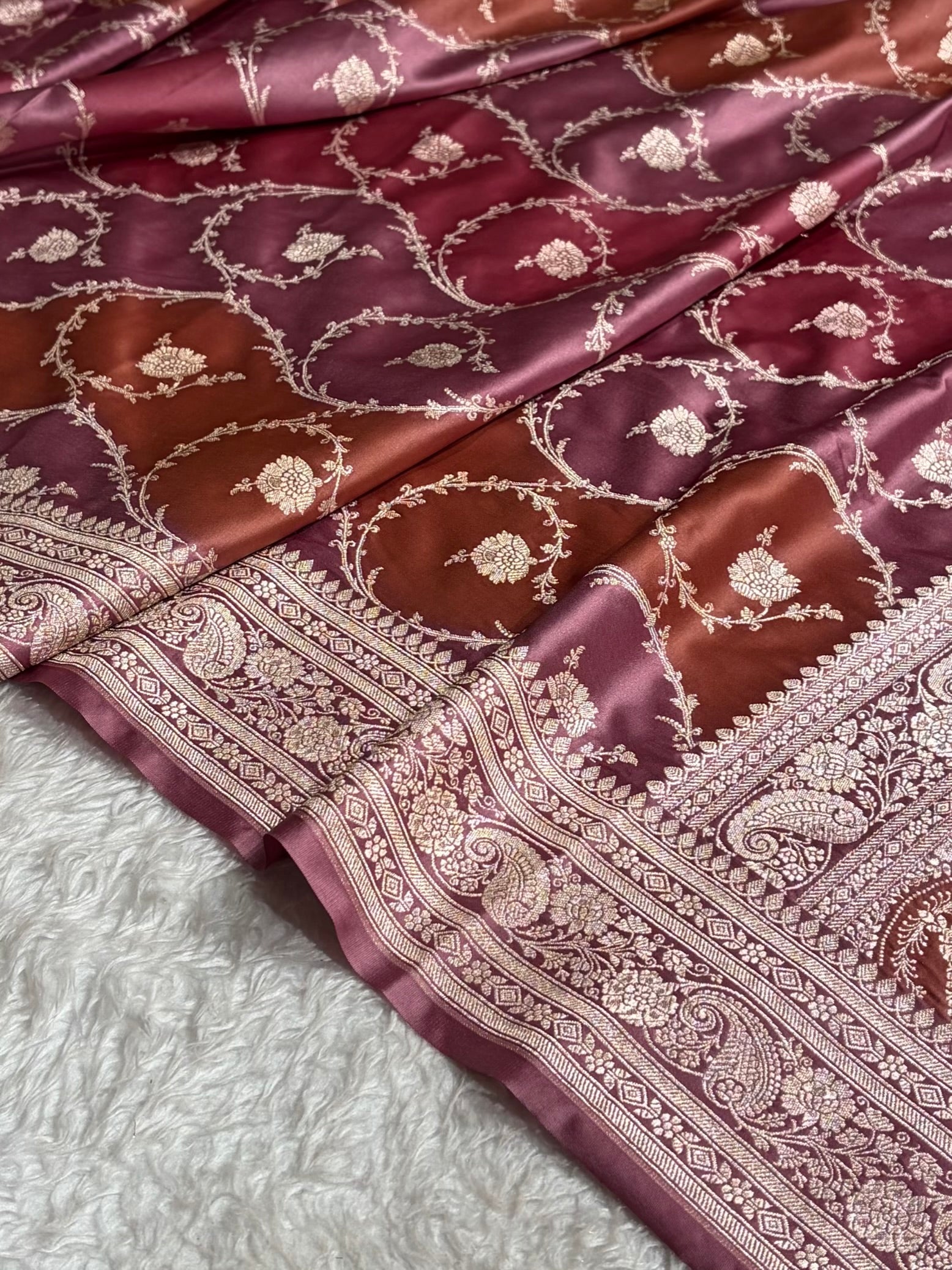 Banarasi Mauve Rangkat Mashru Silk Saree Jaal MSRK44