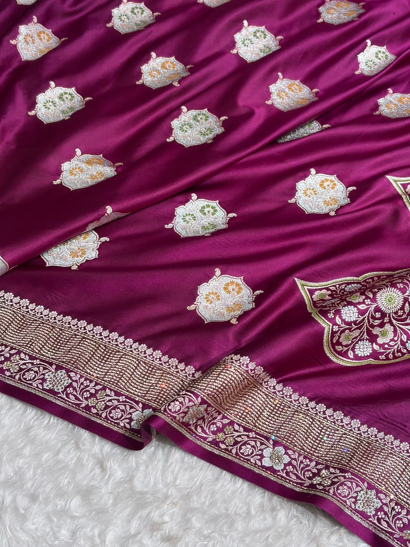 Premium Banarasi Satin Katan Saree Swarovski Work Minakari Booti Pattern in Wine Shades BSK04