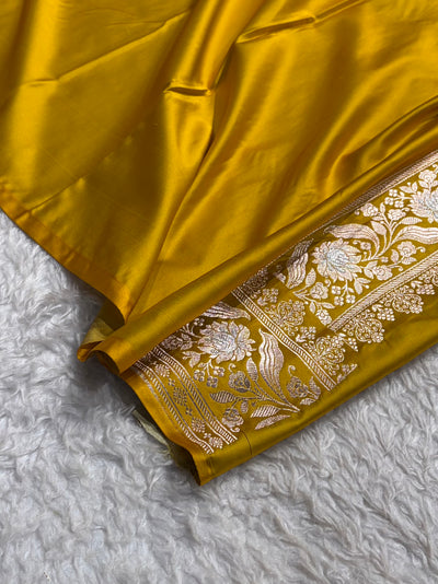 Mustard Gold Shades Banarasi Boota Pattern Minakari Floral Mashru Silk Saree MSM-122
