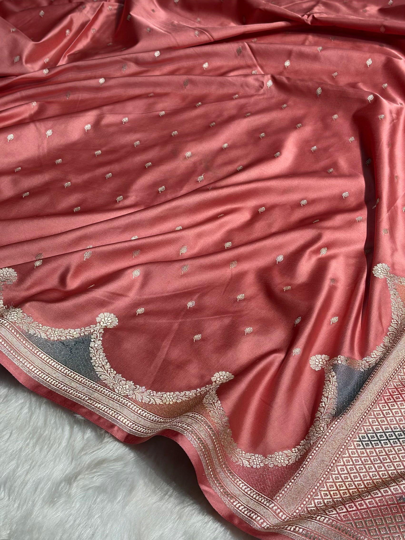 Dusty Peach Shades Scallop Mashru Silk Saree MS60
