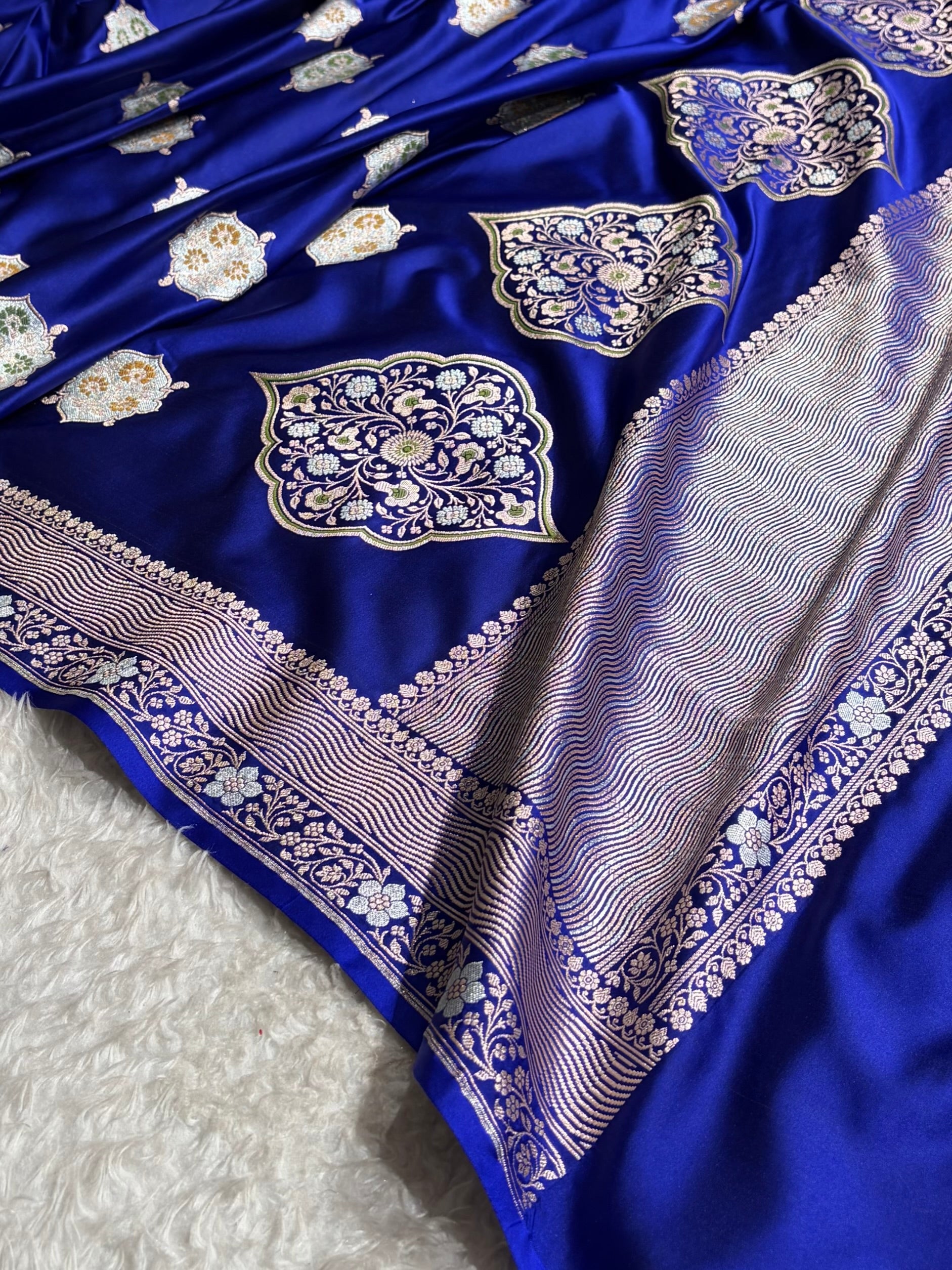Premium Banarasi Satin Katan Saree Minakari Booti Pattern in Royal Blue Shades SK138