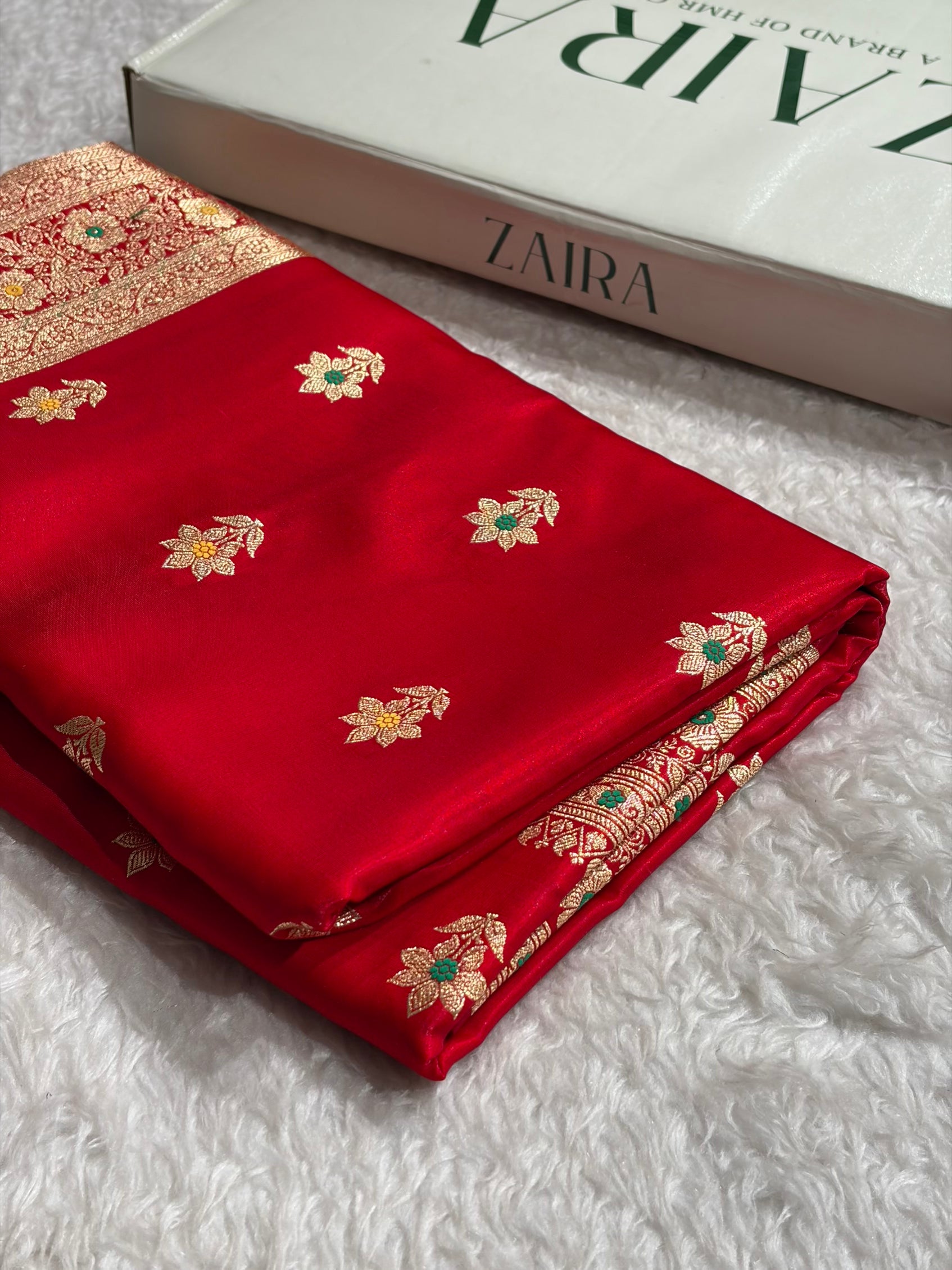 Red Shades Minakari Boota Pattern Banarasi Satin Silk Saree SS44