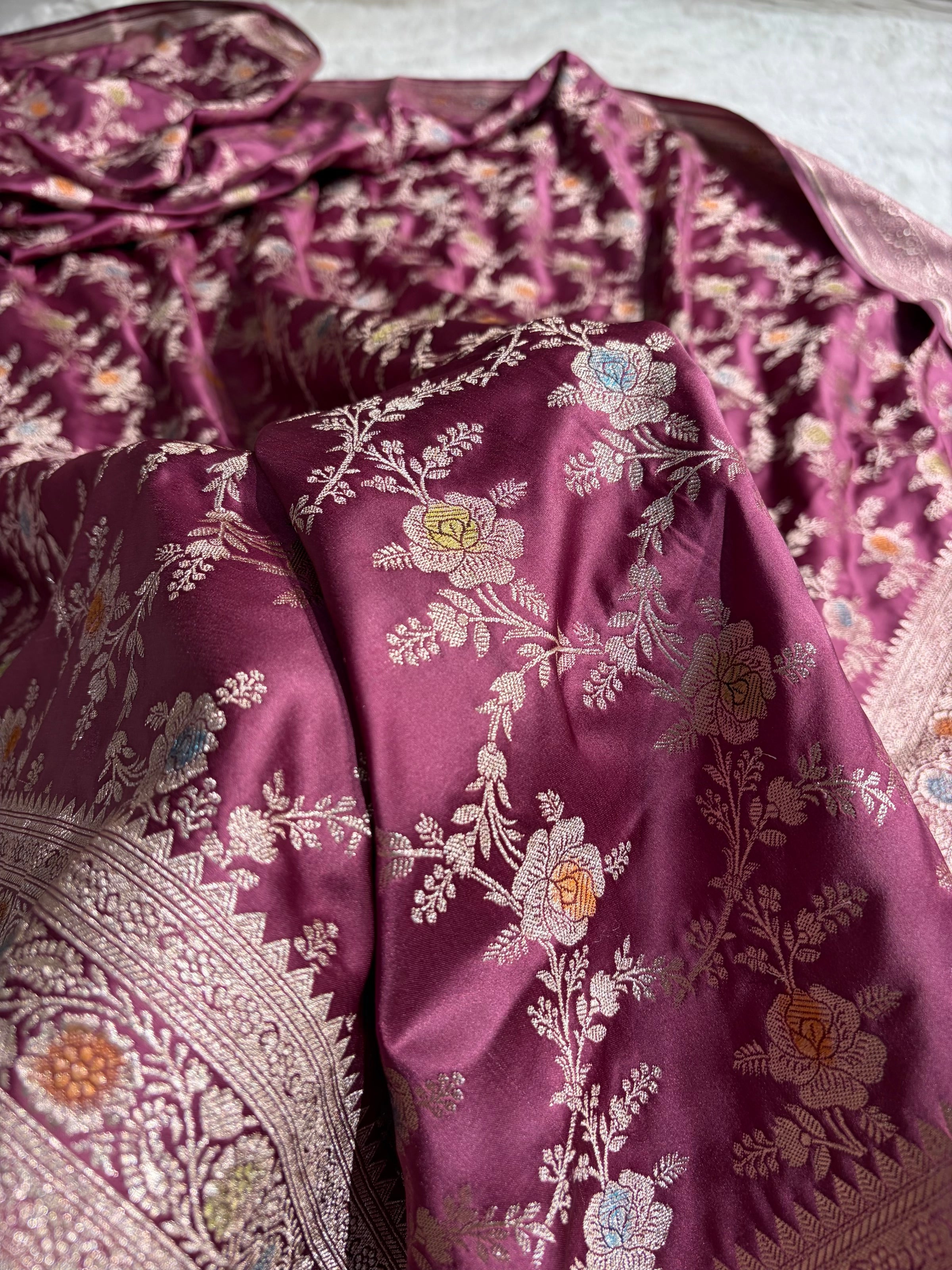 Mauve Shades Banarasi Minakari Floral Jaal Mashru Silk Saree MS28