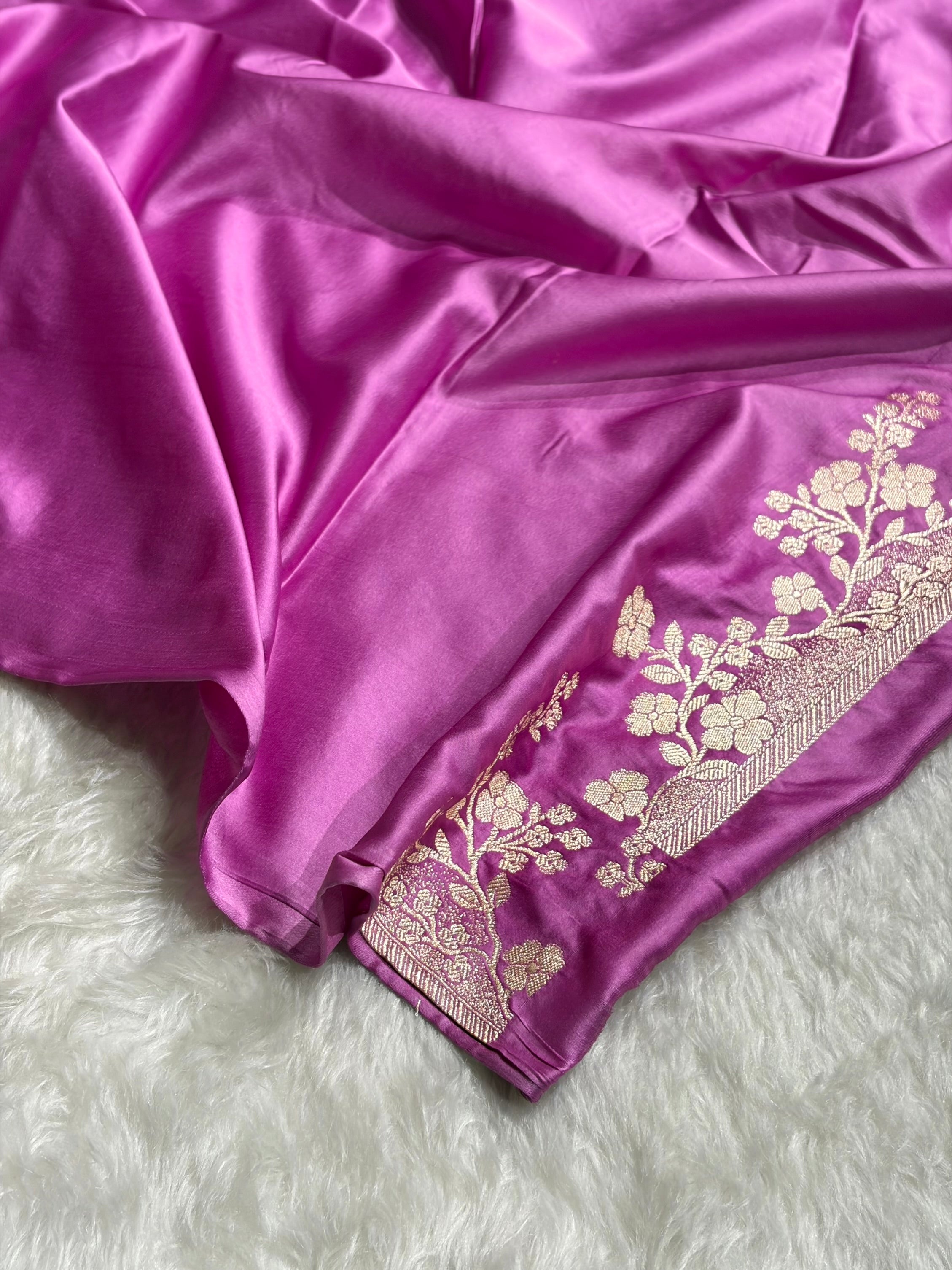 Banarasi Lavender Shades With Floral Border Mashru Silk Saree MCS83