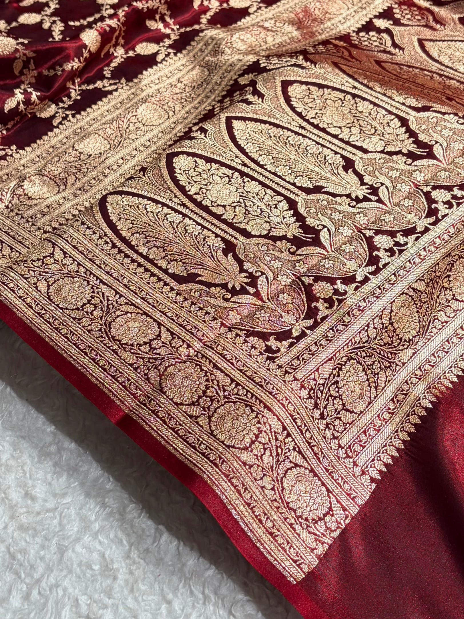 Maroon Shades Cross Pattern Banarasi Satin Silk Saree SS41