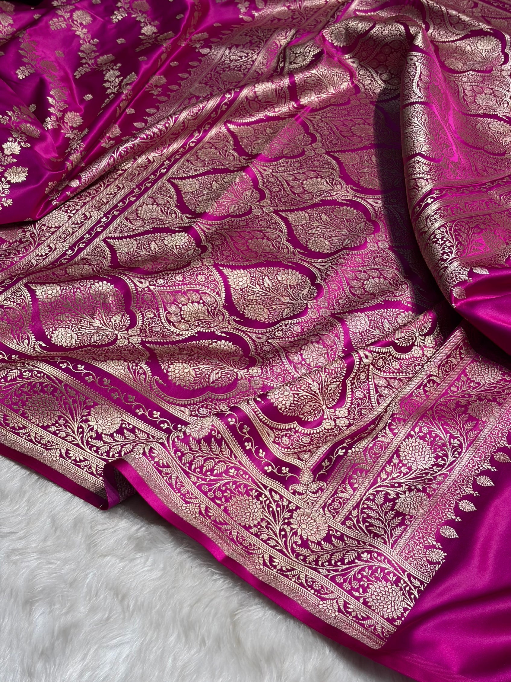 Rani Cross & Booti Banarasi Katan Silk Saree SK24