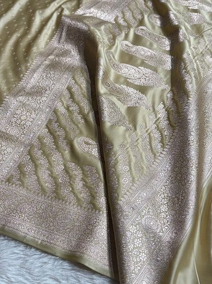 Light Pista Shades Banarasi With Floral Booti Pattern Mashru Silk Saree MSM-133