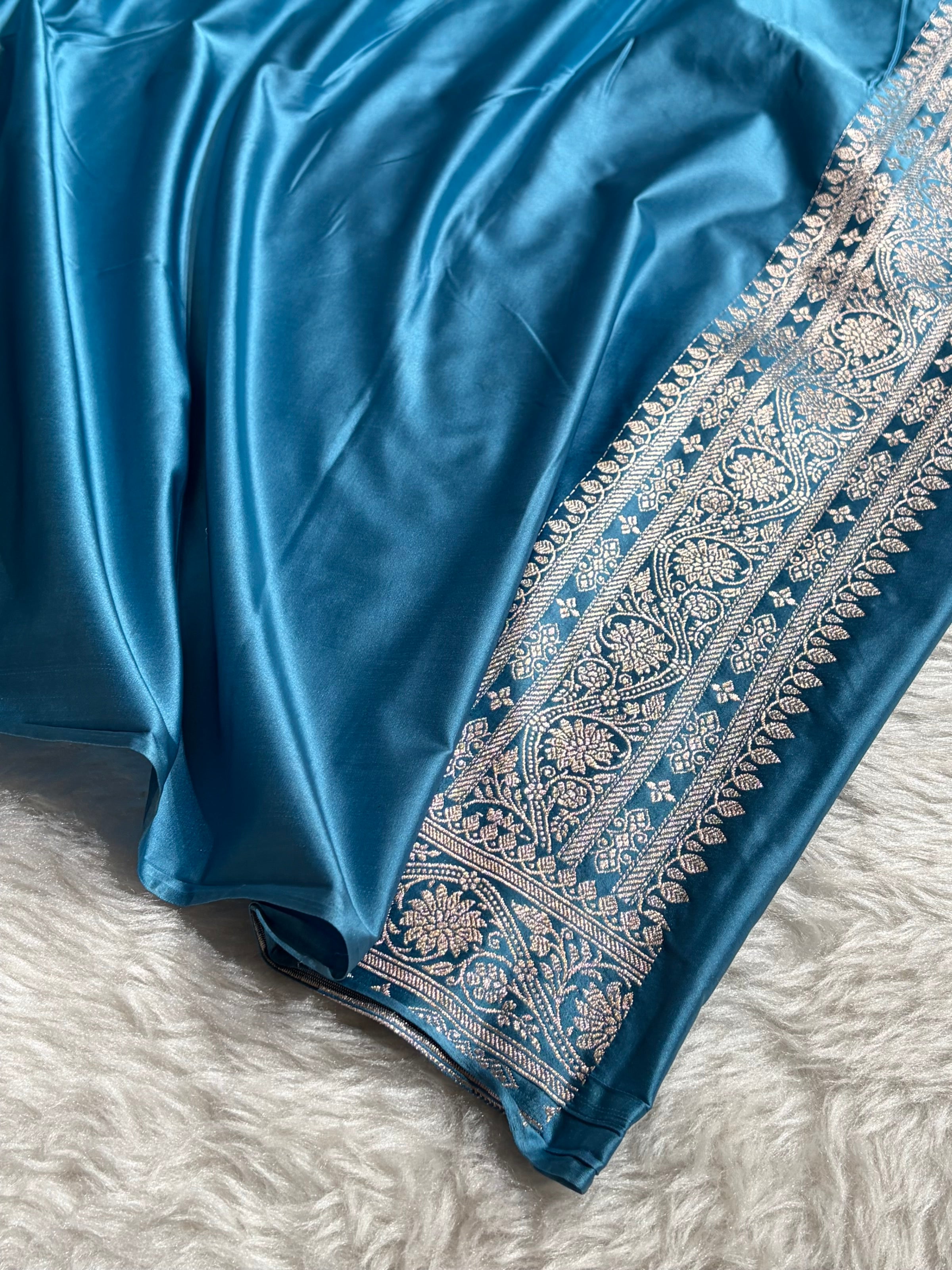 Banarasi Firozi Shades Minakari Booti Mashru Silk Saree MCS72