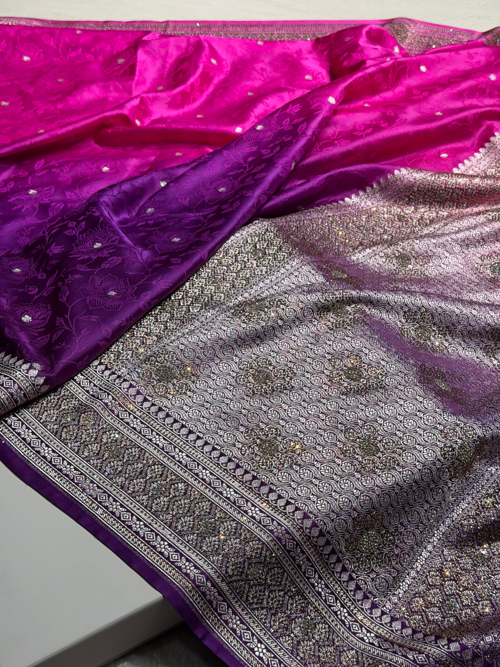 Ombre Purple With Pink Dual Shades Minakari Tanchoi With Swarovski Work Floral Booti Mashru Silk Saree BMS59