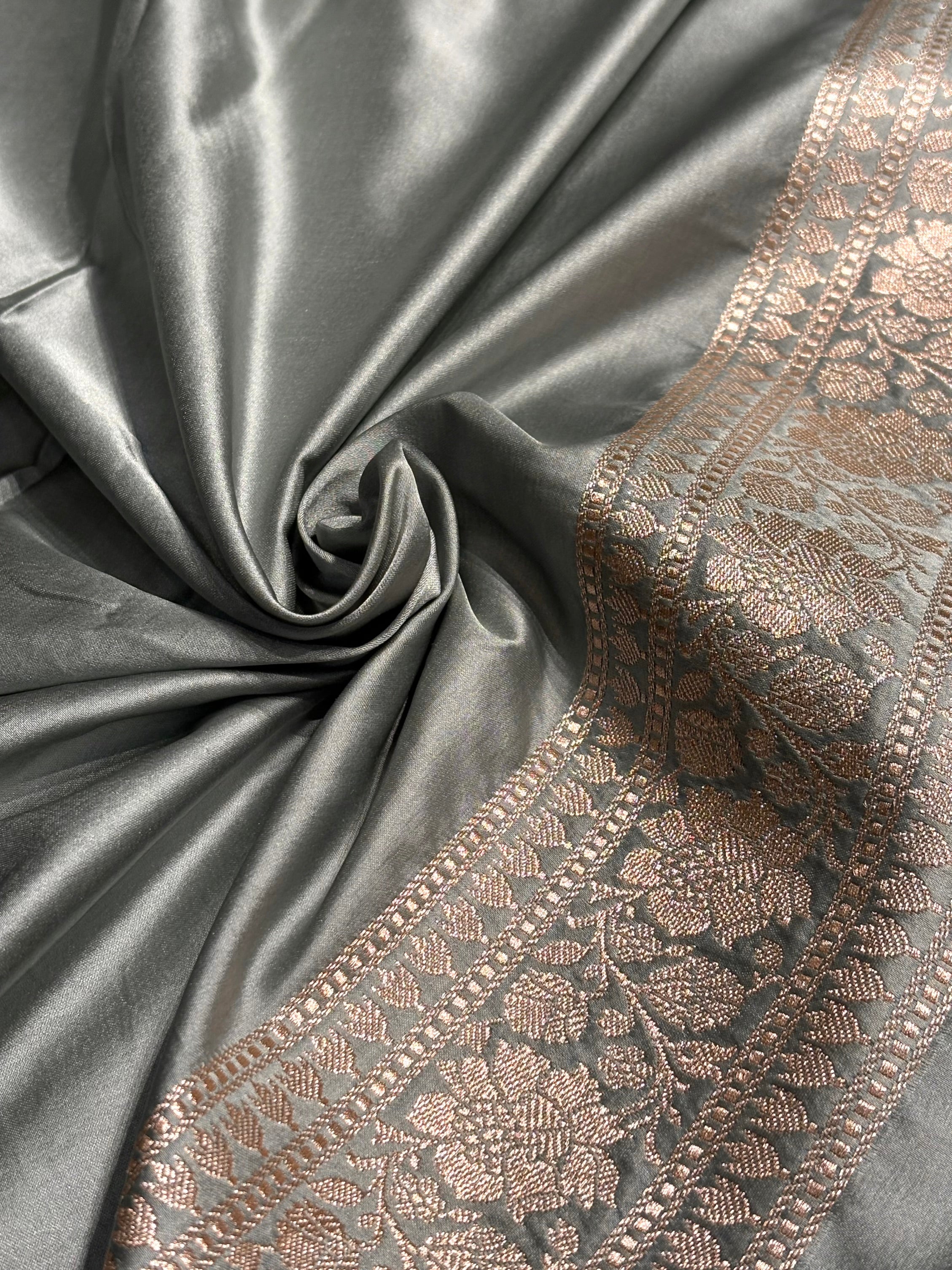 Pastel Gray Boota Mashru Silk Saree MS24