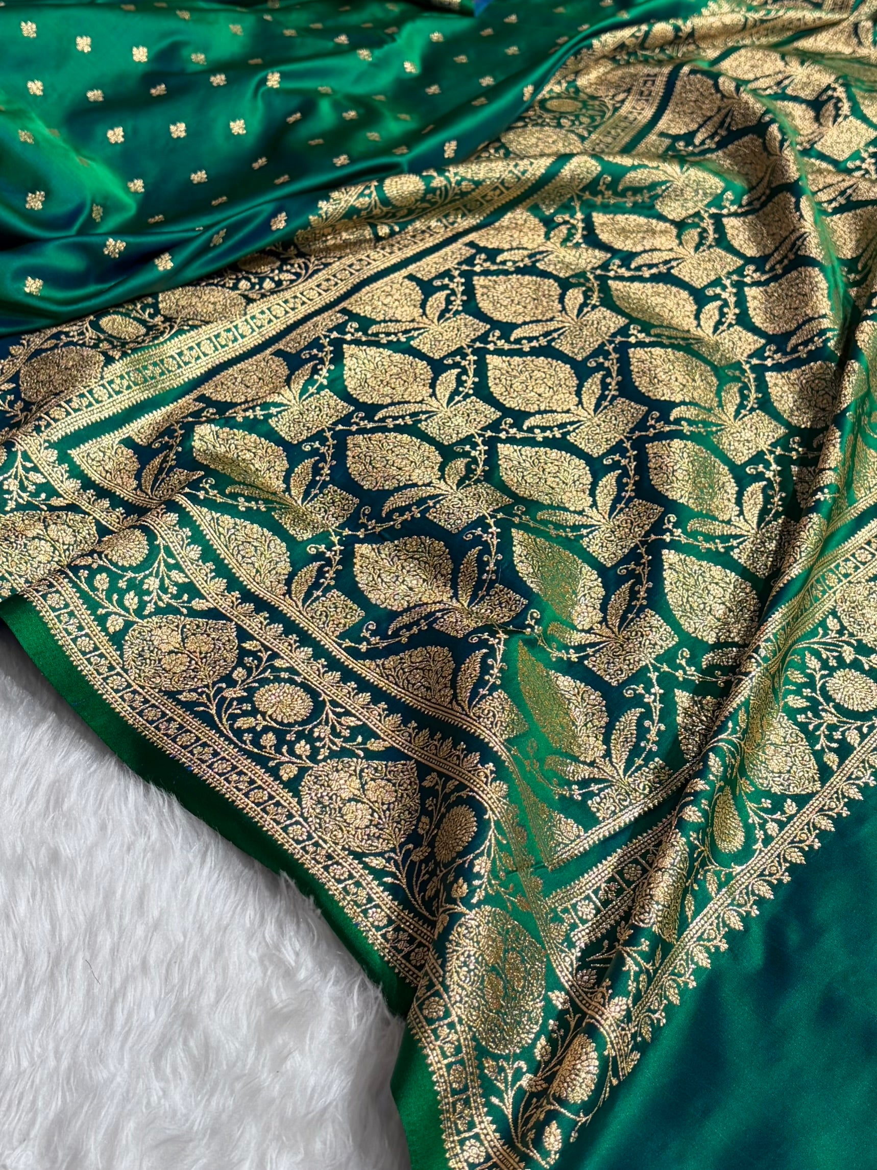Banarasi Satin Katan Saree With Boota in Cross Green Shades SK117
