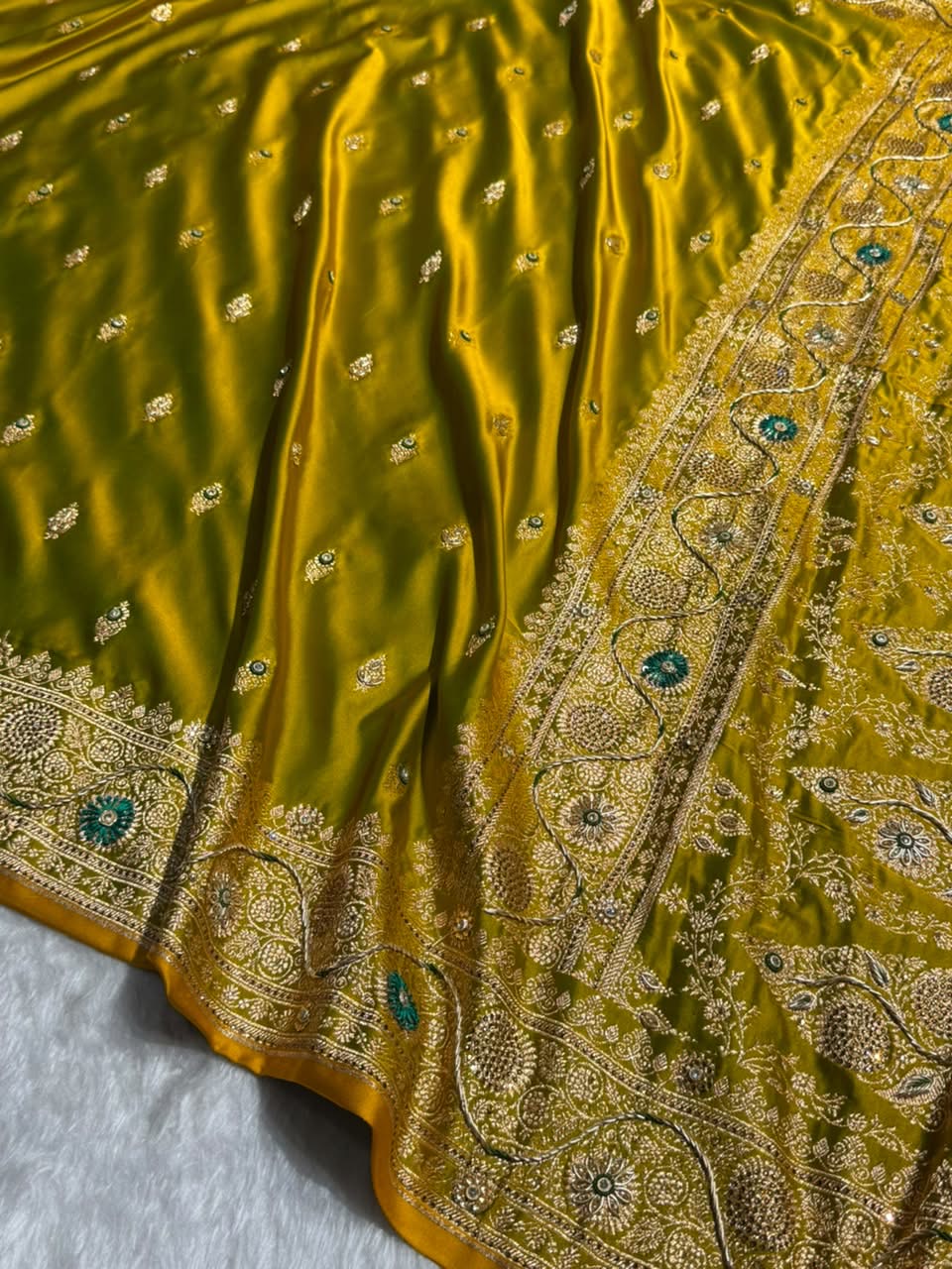 Banarasi Mehandi Green Katan Silk Saree with Zardozy work  BSK82