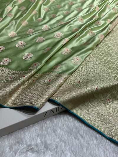 Pista With Blue Edge Shade With Floral Boota MCS108