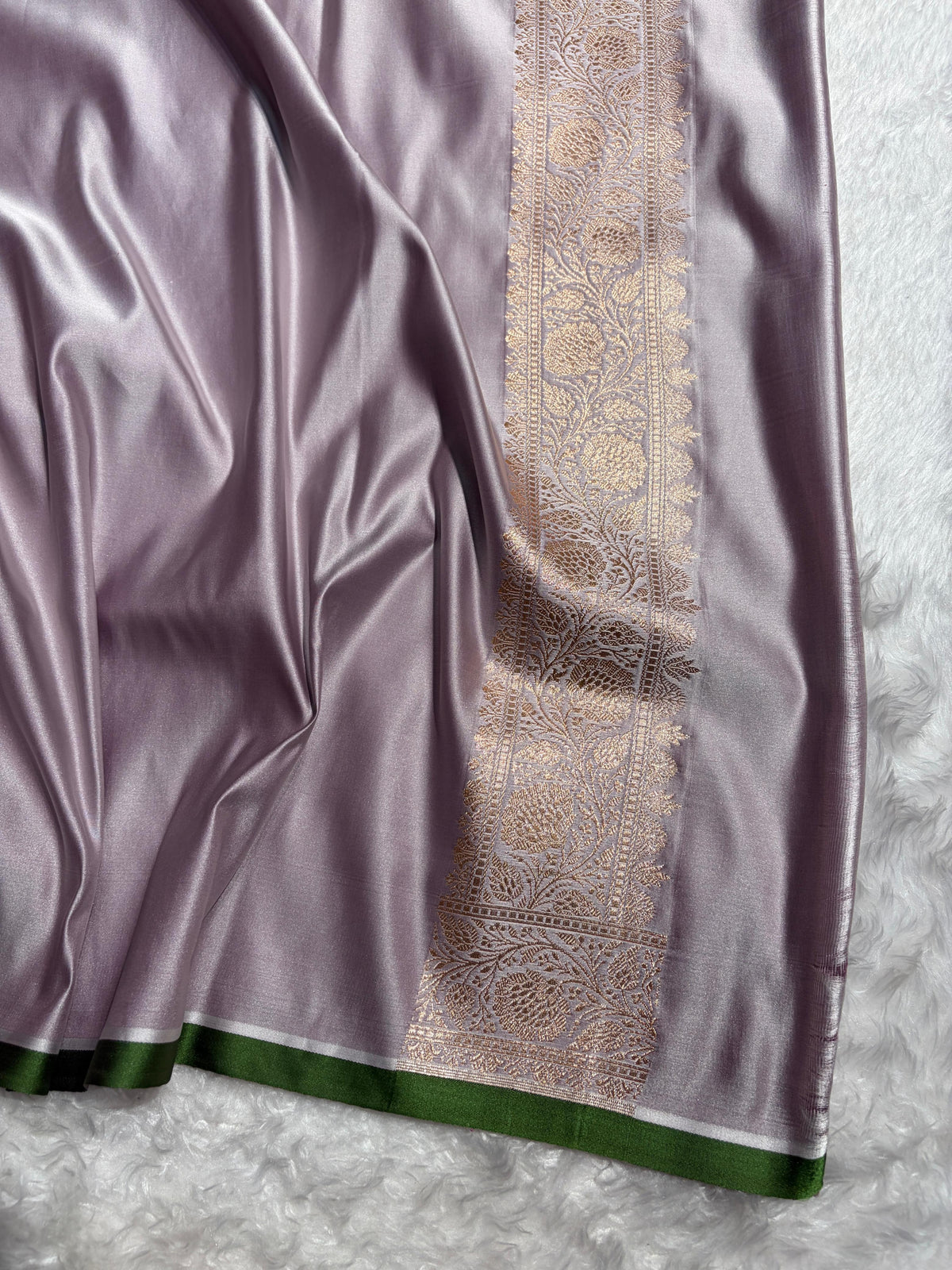Banarasi Grape Booti Katan Silk Saree SK09