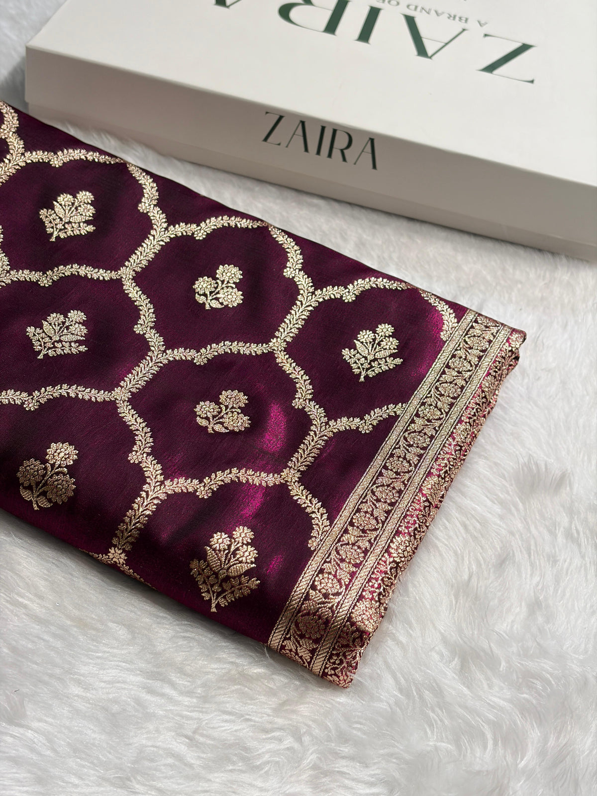 Deep Wine Shades Jaal Pattern Banarasi Satin Silk Saree SS57