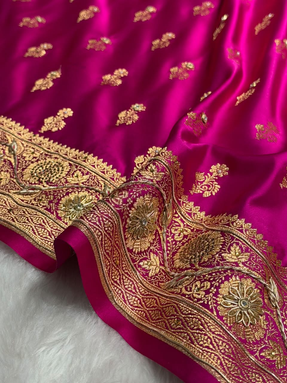 Magenta Pink Pattern Satin Katan Silk Saree BSK68