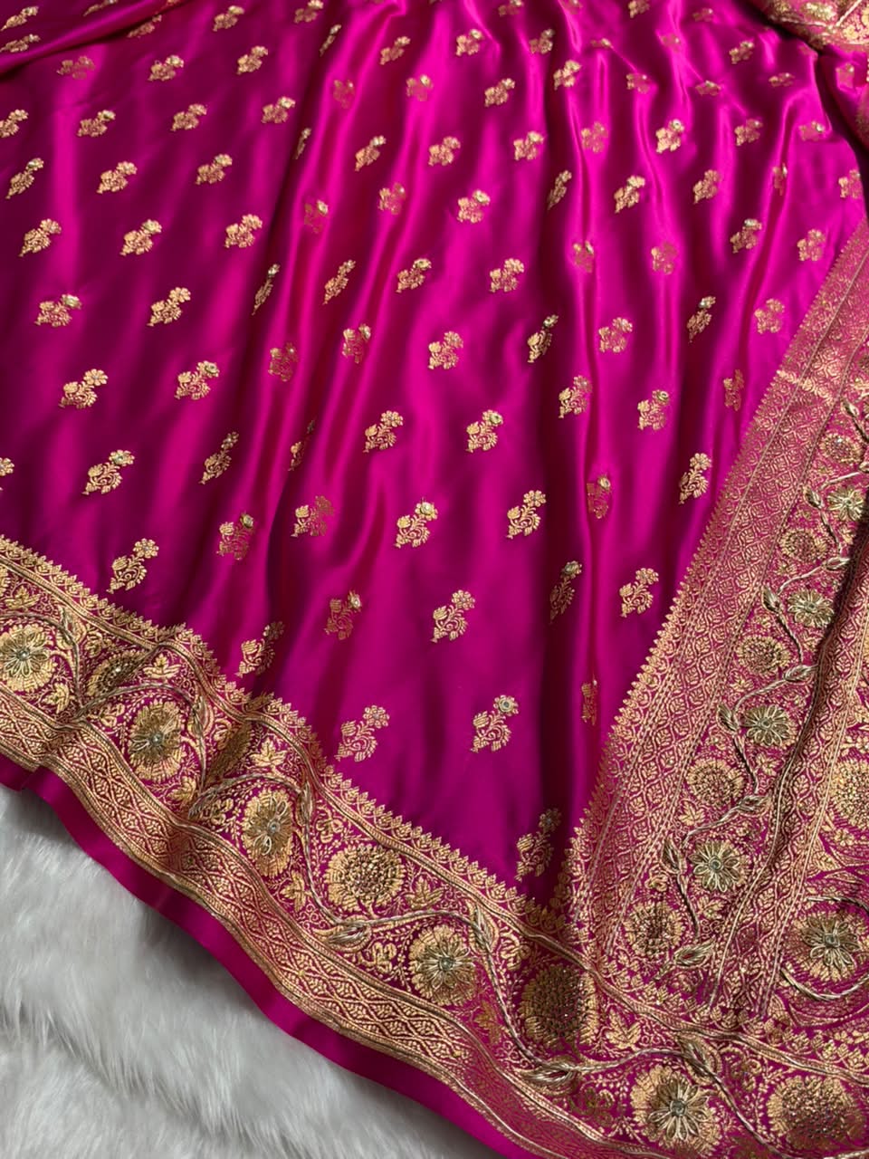 Magenta Pink Pattern Satin Katan Silk Saree BSK68