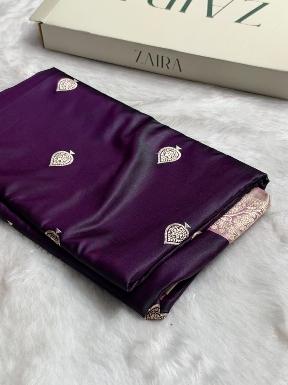 Contrast Dark wine / Rose Pink Shade Banarasi Booti Pattern Mashru Silk Saree MSM-140