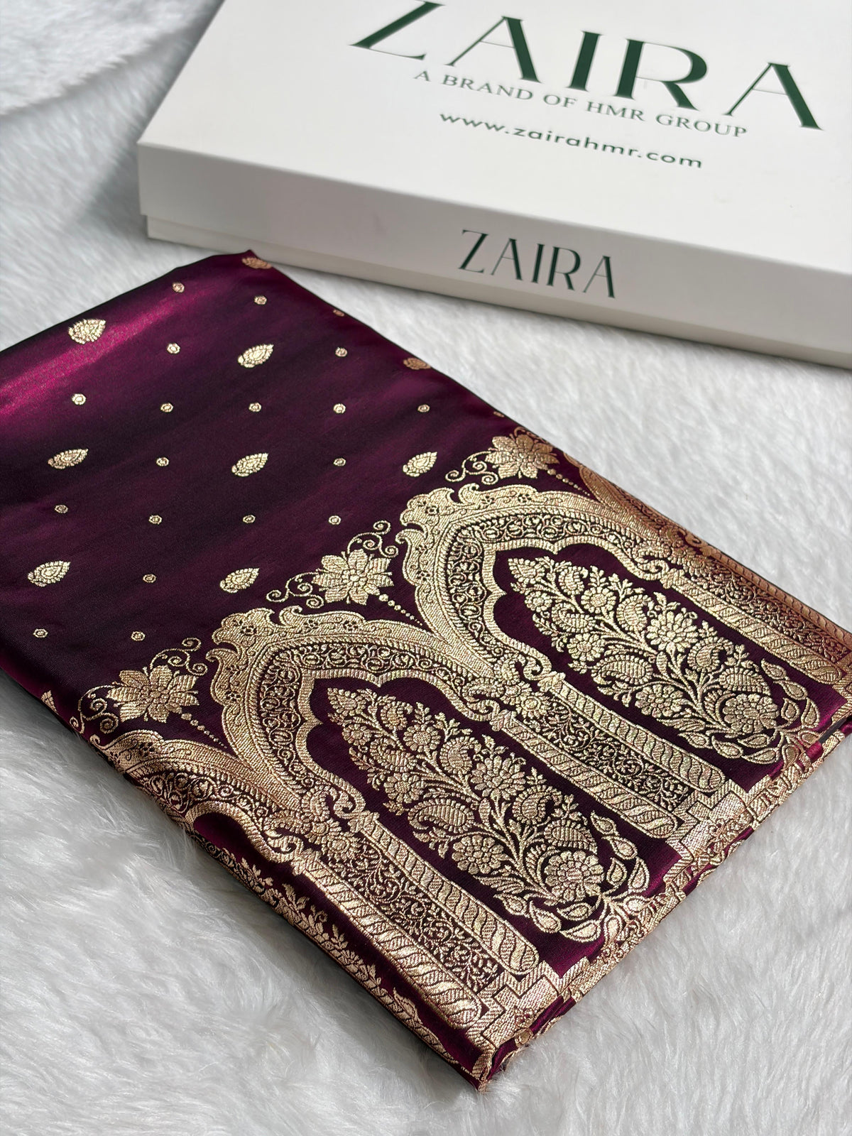 Banarasi Dark Wine Shades Booti Pattern Banarasi Satin Silk Saree SS64