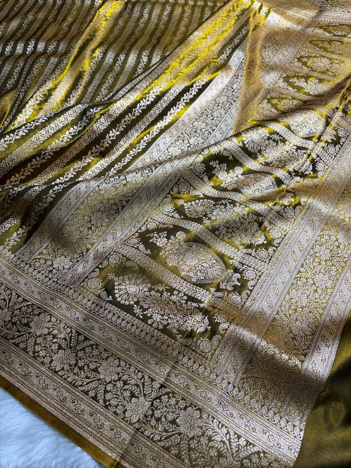 Cross Mahendi shades Stripe Pattern Banarasi Satin Silk Saree SS46