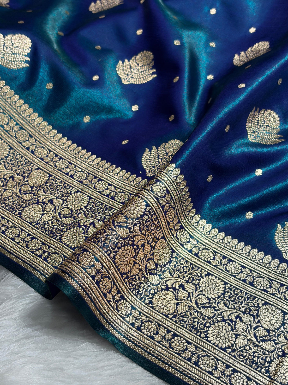Banarasi Royal Blue Shades Booti Pattern Banarasi Satin Silk Saree SS59
