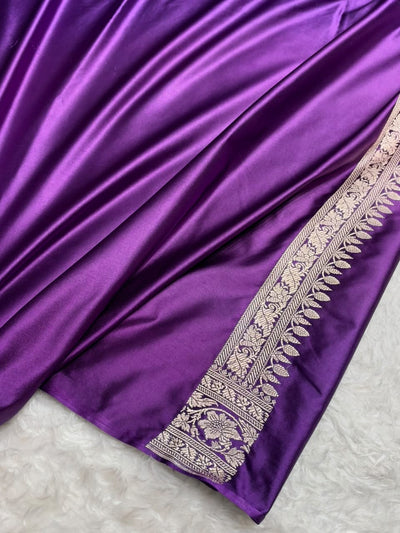 Traditional Banarasi Floral Cross Pattern in Purple Shades Floral Mashru Silk Saree MCS110