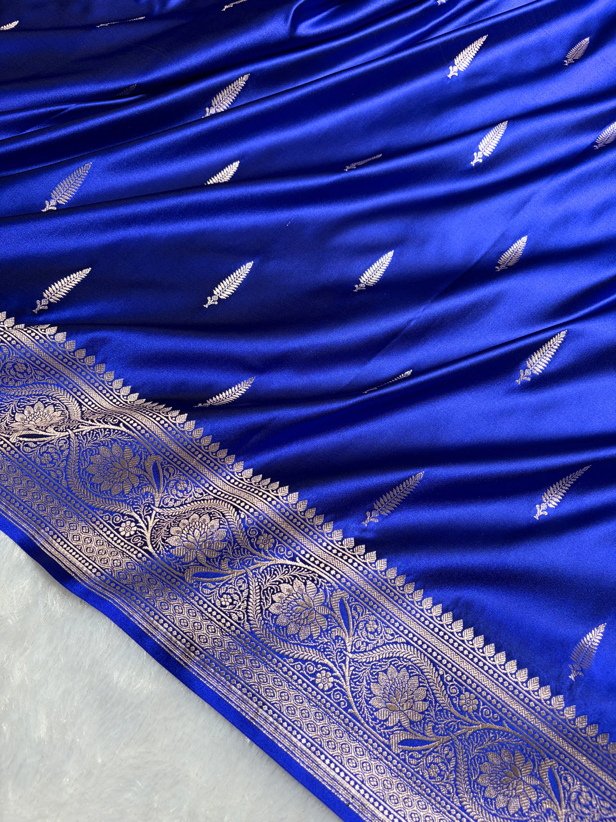 Royal Blue Saree in Floral Pattern Mashru Silk Saree MSM-143