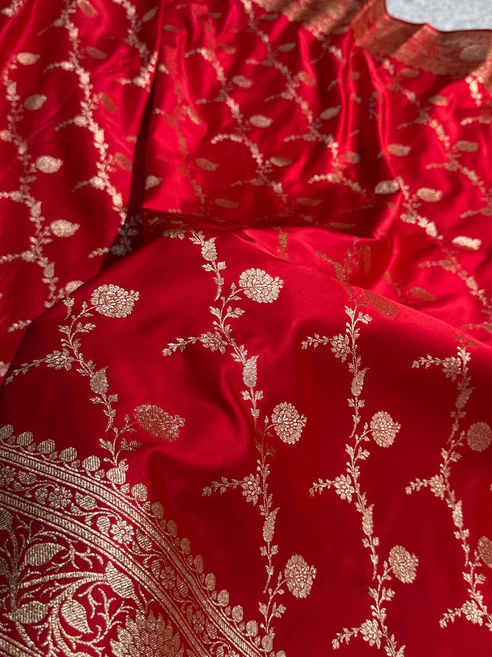 Red Cross Pattern Satin Katan Silk saree SK38