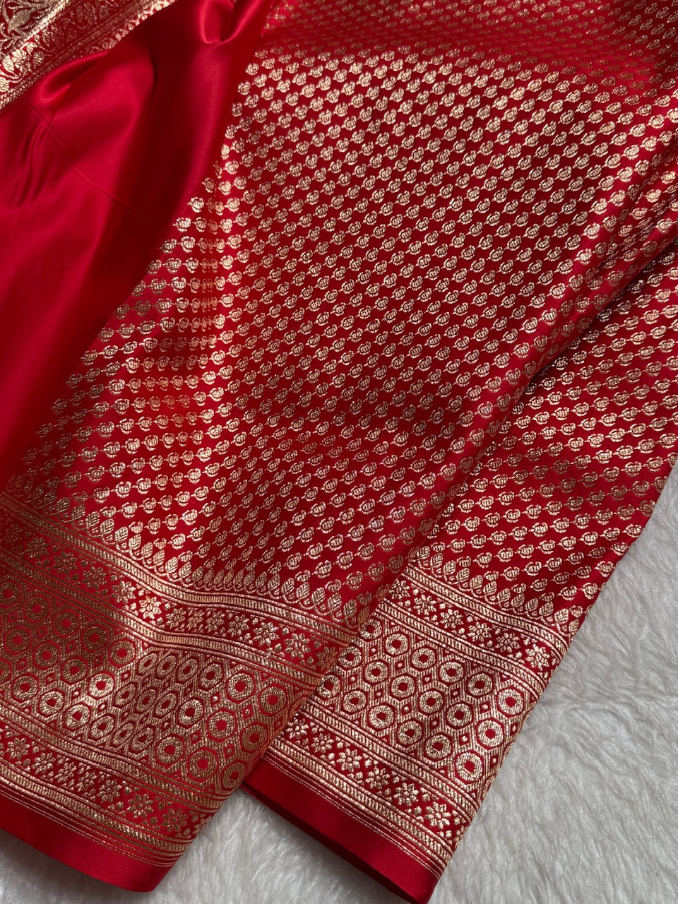 Red Cross Pattern Satin Katan Silk saree SK38