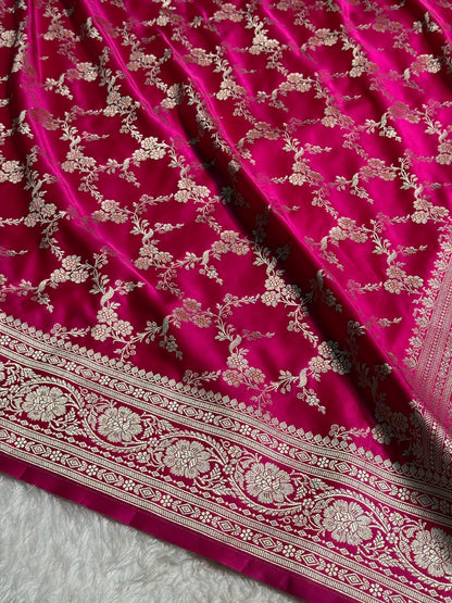 Pinkish Magenta Jaal Pattern Mashru Silk Saree
