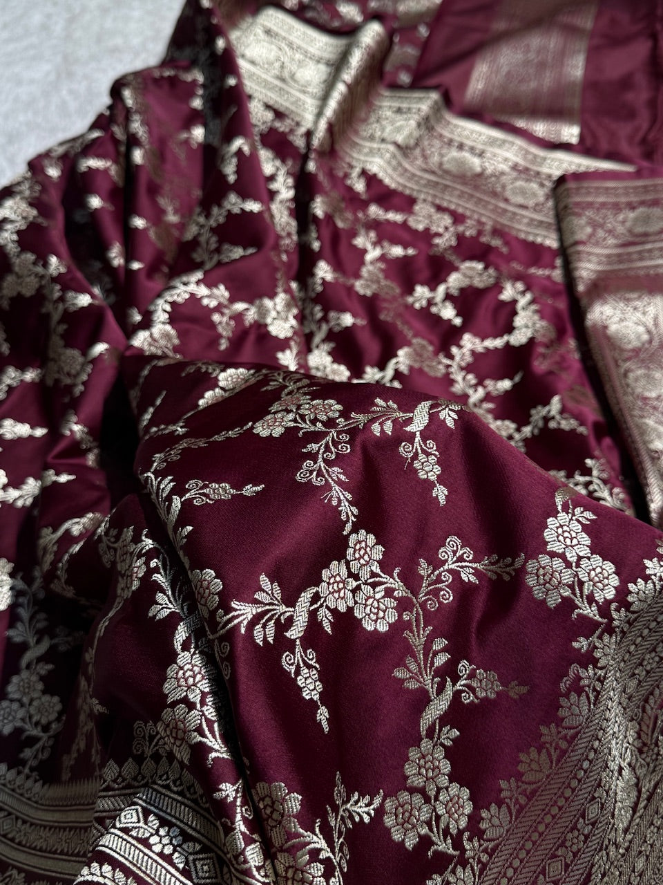 Garnet Jaal Pattern Mashru Silk Saree
