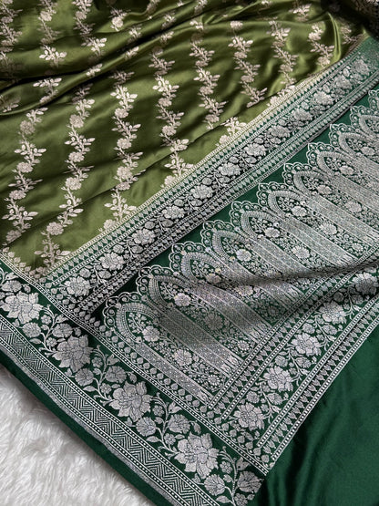 Mehandi Mashru Silk Saree Cross Pattern