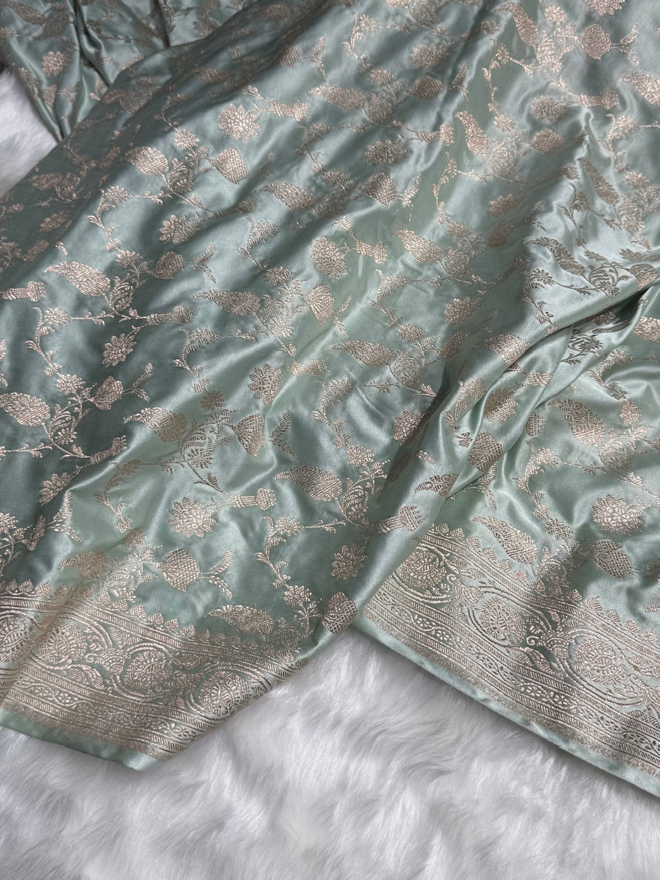 Pestal Mint Shades Jaal Mashru Silk Saree