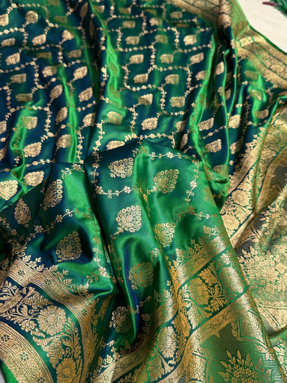 Cross Bottle Green Floral Jaal Pattern Satin Katan Silk saree SK42