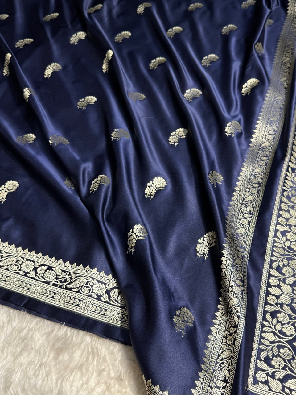 Navy Blue Floral Boota Mashru Silk Saree
