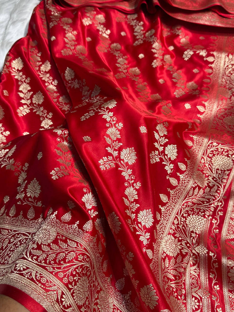 Red Cross & Booti Banarasi Katan Silk Saree SK24