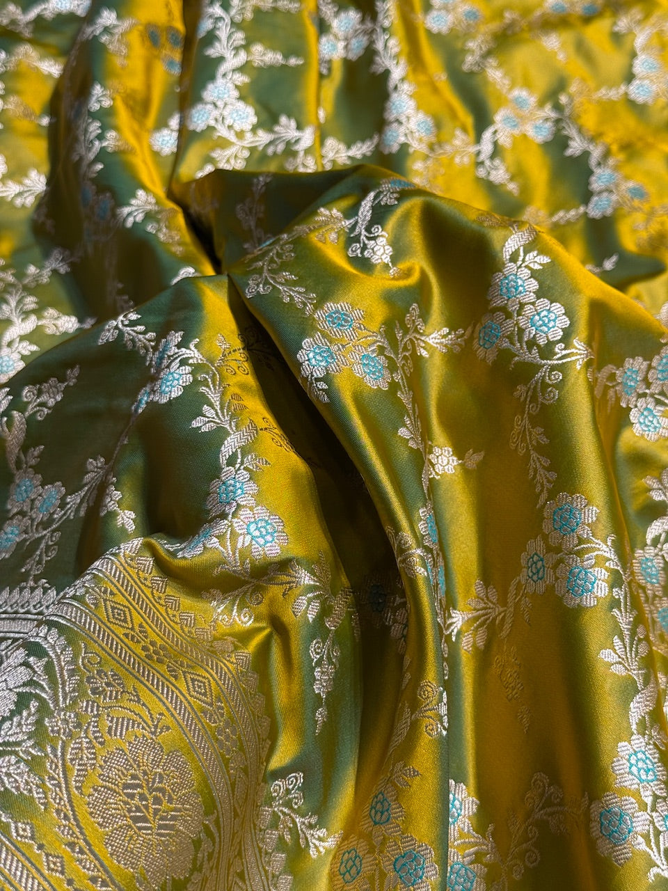 Neon Green Jaal Pattern Mashru Silk Saree