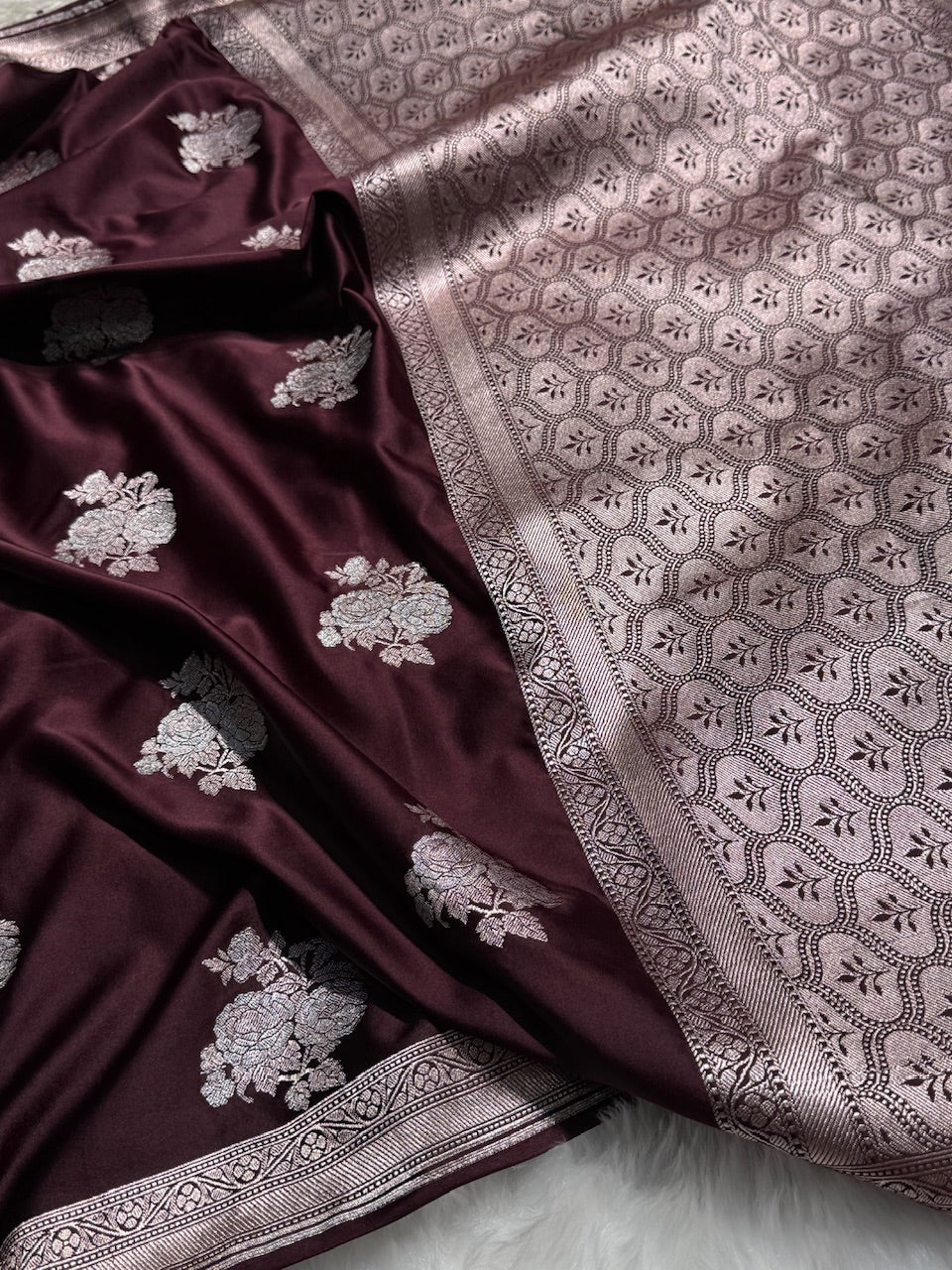 Chocolate Sona Rupa Floral Motif Mashru Silk Saree