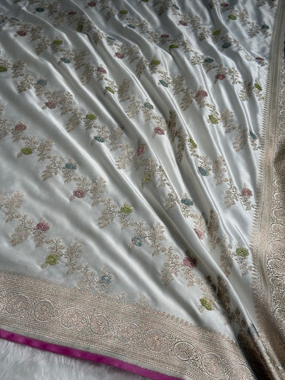 White Beautiful Banarasi Cross Mashru Silk Saree MCS01