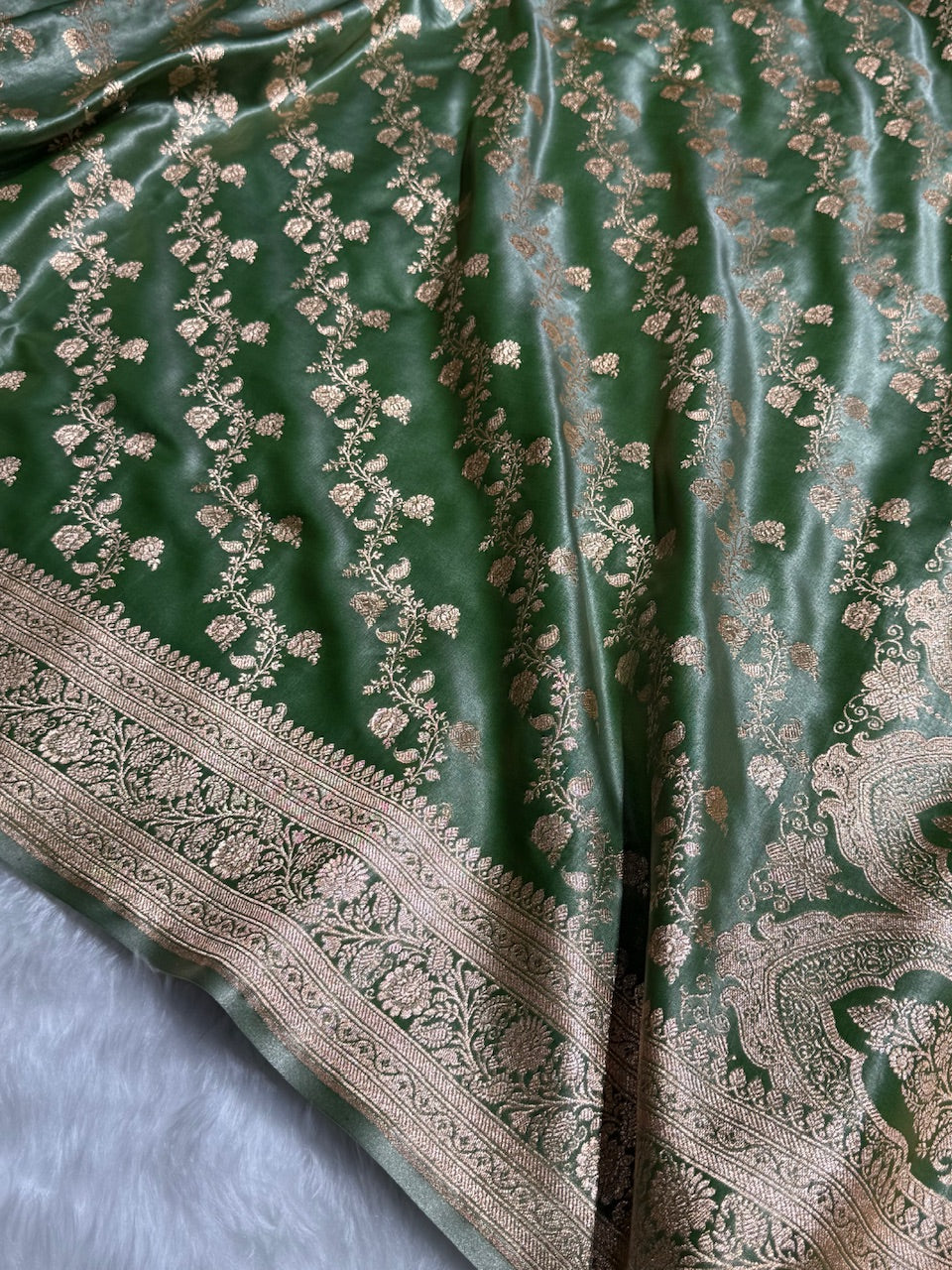 Banarasi Light Mehandi Cross Jaal Satin Silk Saree SS11