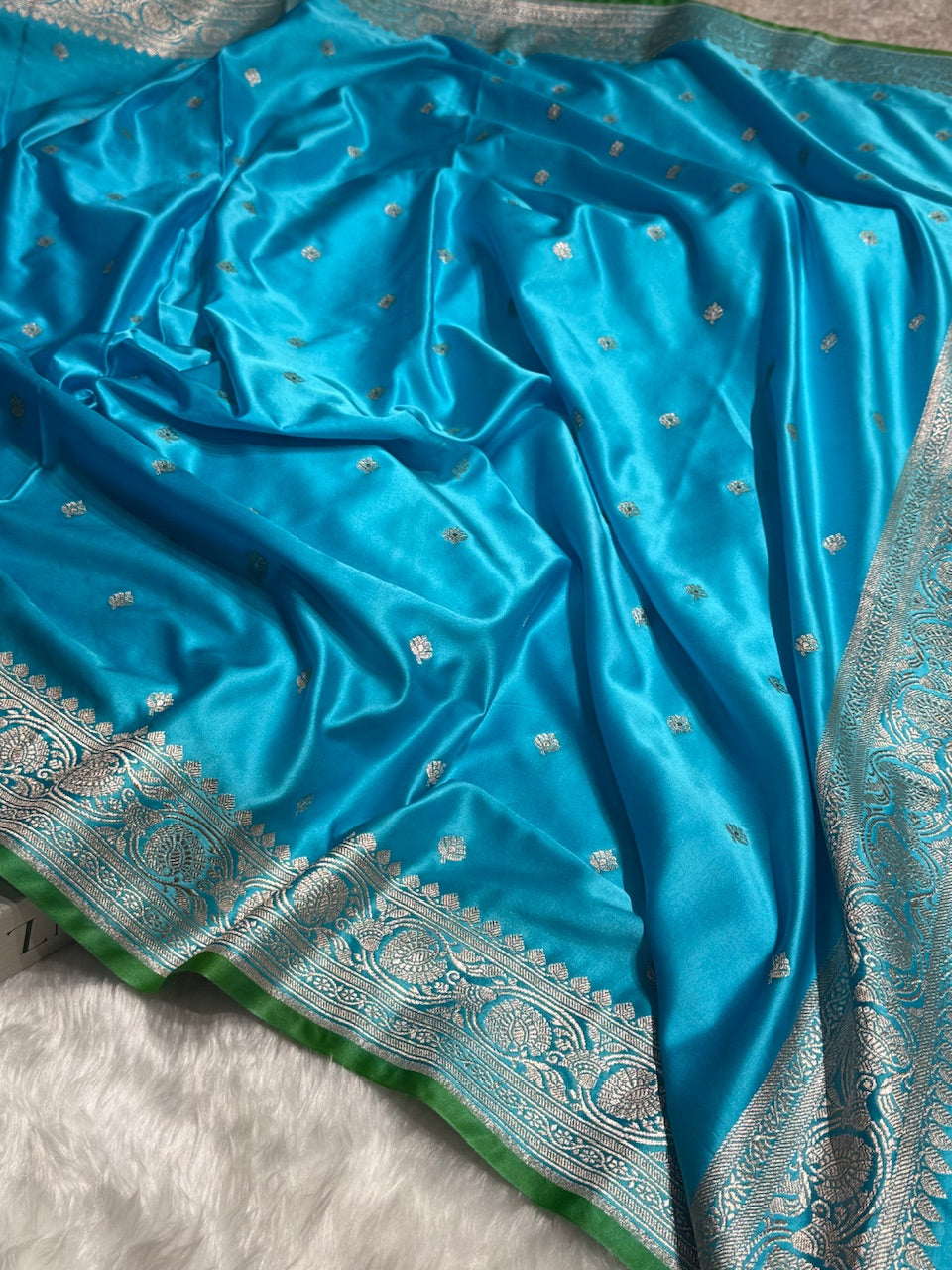 Banarasi Firozy Booti Mashru Silk Saree