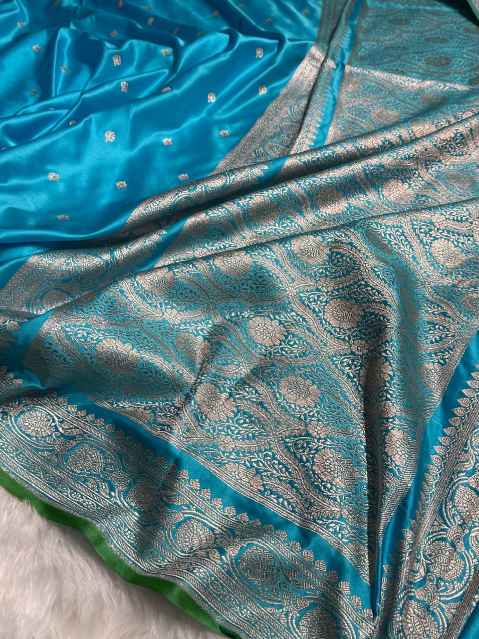 Banarasi Firozy Booti Mashru Silk Saree